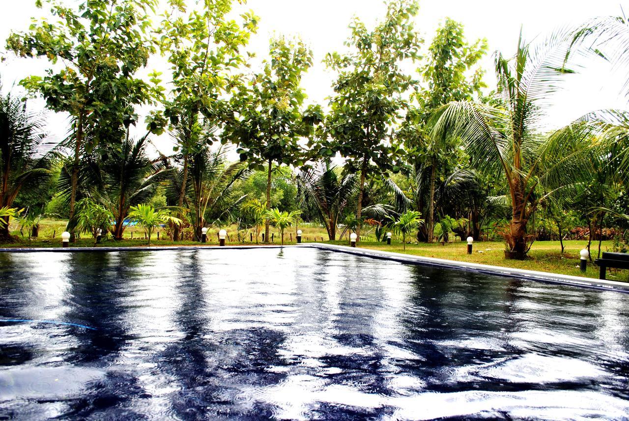 Peacock Land Hotel Tangalle Ngoại thất bức ảnh